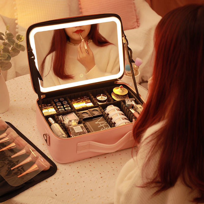 Daislashes - LED Makeup Bag