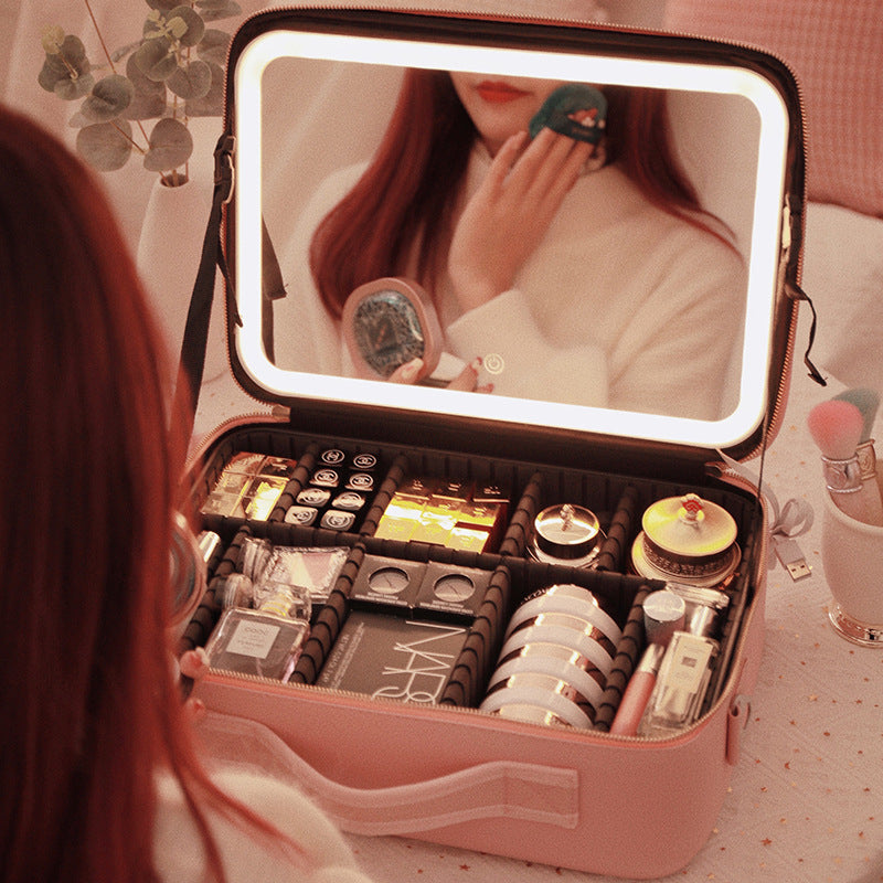 Daislashes - LED Makeup Bag